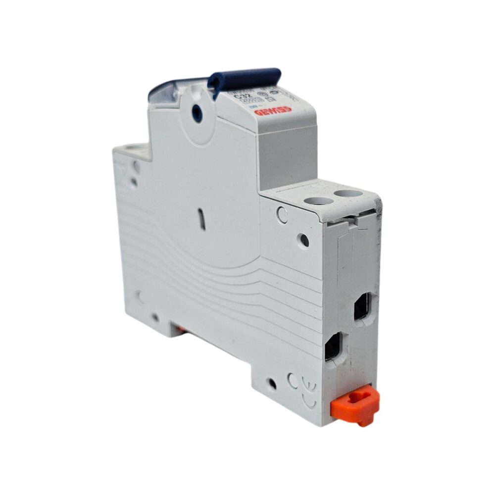 Întrerupător automat bipolar GEWISS 90 MTC45, C32, pentru protecție electrică