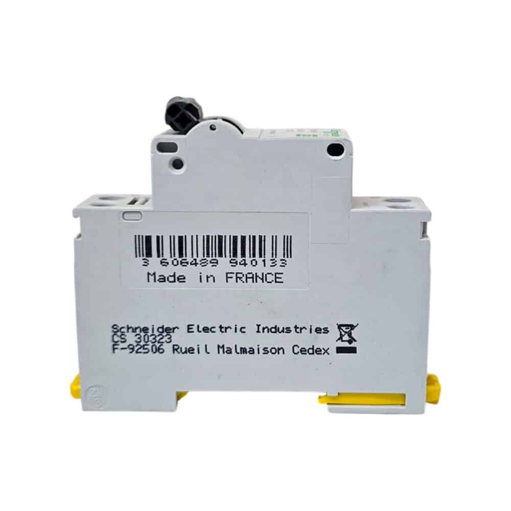 Schneider Electric întrerupător automat bipolar, model A9F74110, pentru protecție electrică