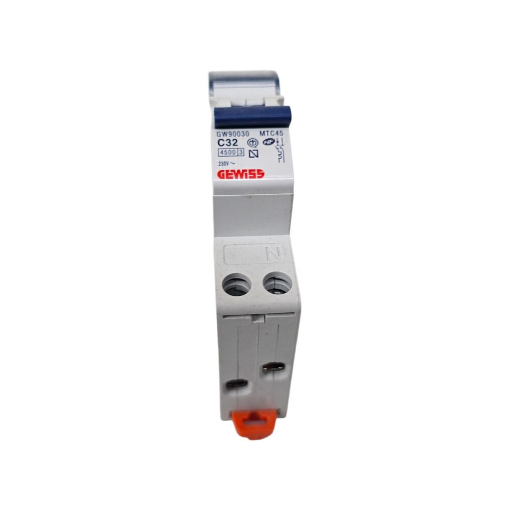 Întrerupător automat GEWISS MTC 4.5 alb pentru protecție electrică