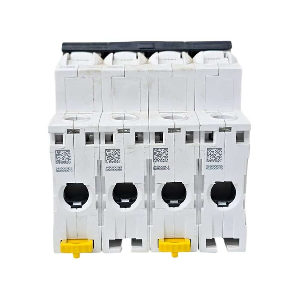 Întrerupător automat GEWISS GW90027, 4 poli, 25A, alb