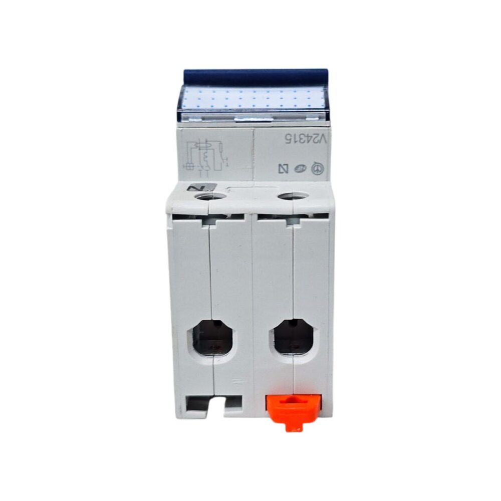 Întrerupător automat GEWISS C16 MDC45 alb pentru protecție electrică